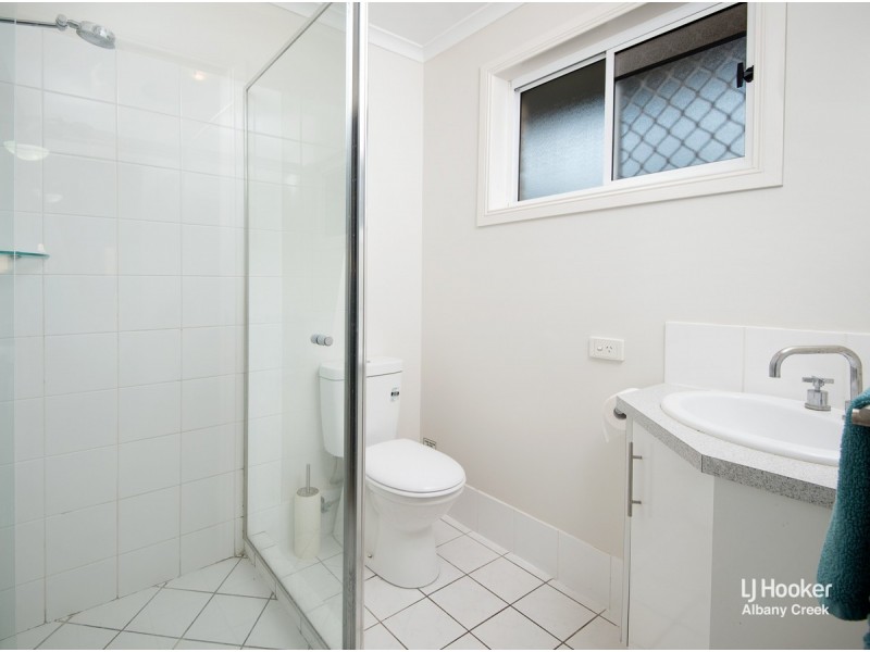 8 Kennedy Place, Albany Creek QLD 4035