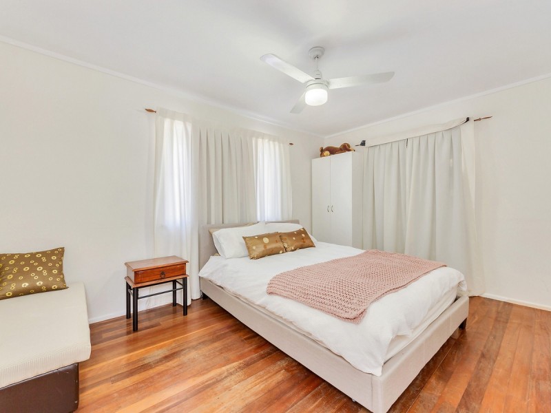 756 Rode Road, Chermside West QLD 4032