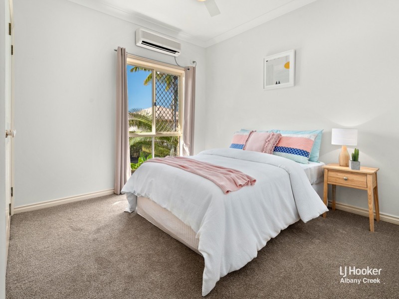 6 Cosmos Close, Bridgeman Downs QLD 4035