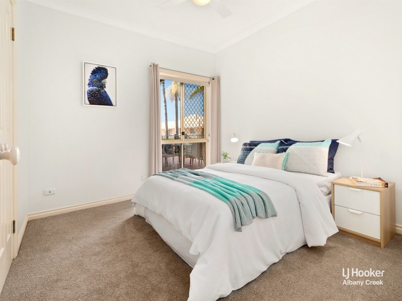 6 Cosmos Close, Bridgeman Downs QLD 4035