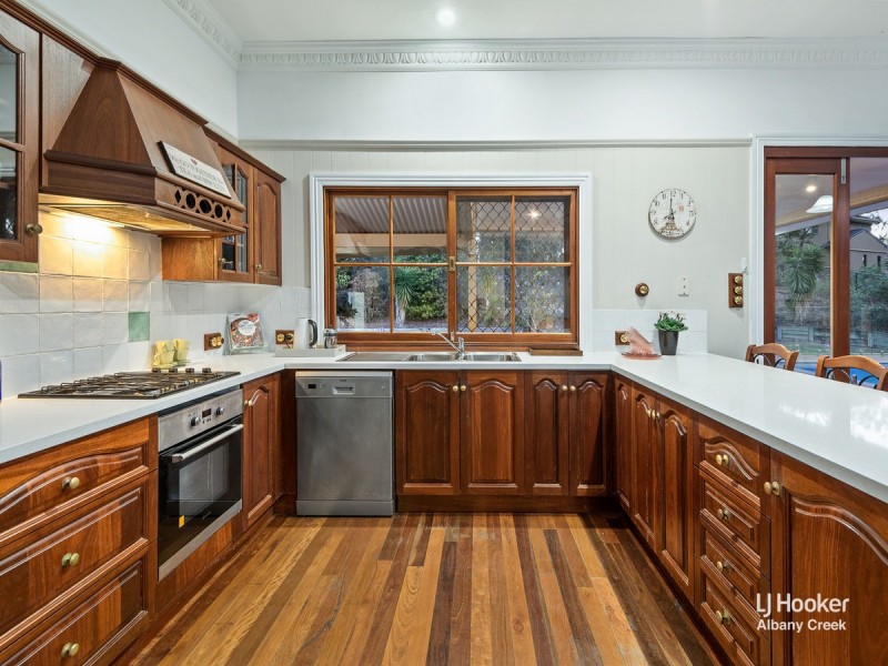 11 Bracken Court, Cashmere QLD 4500