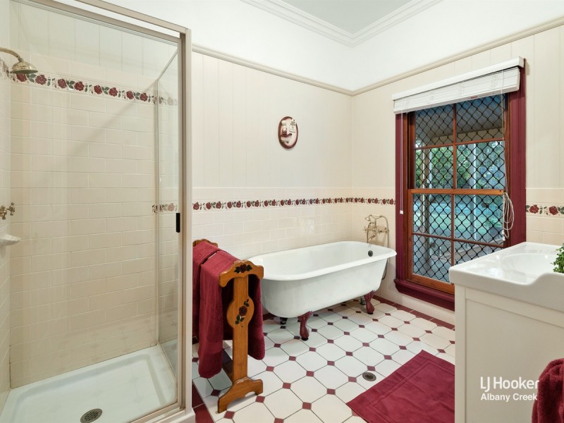 11 Bracken Court, Cashmere QLD 4500