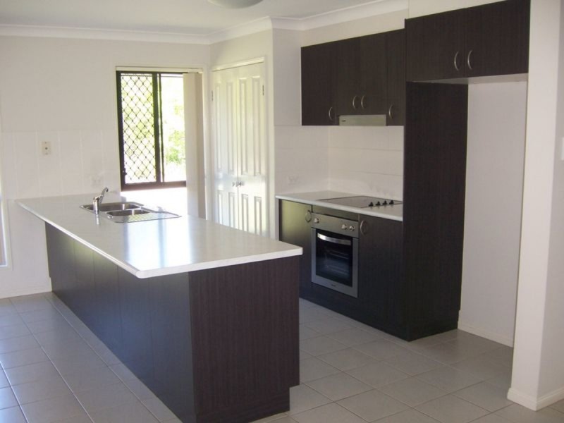 2 Shallows Court, Eatons Hill QLD 4037