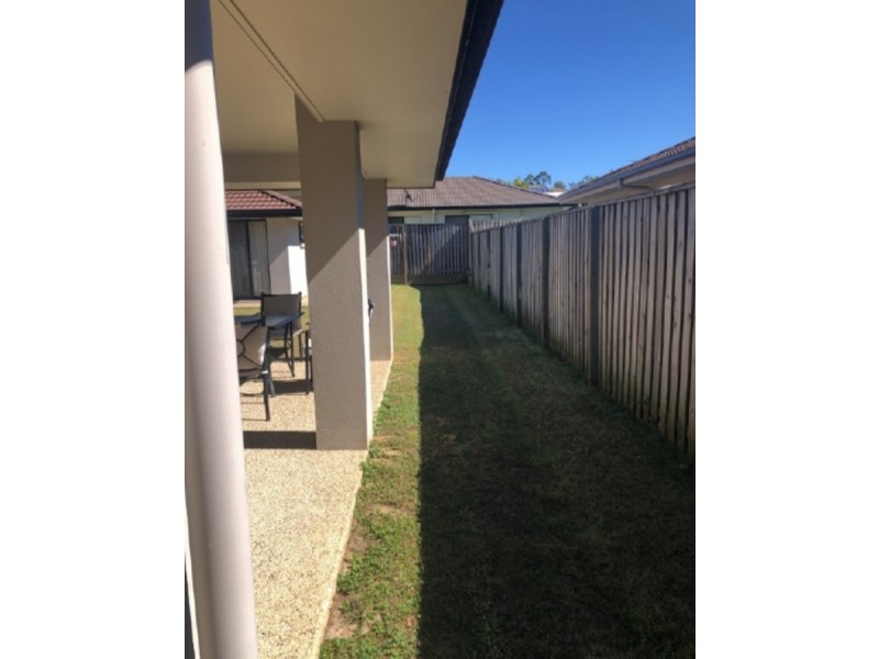 2 Shallows Court, Eatons Hill QLD 4037