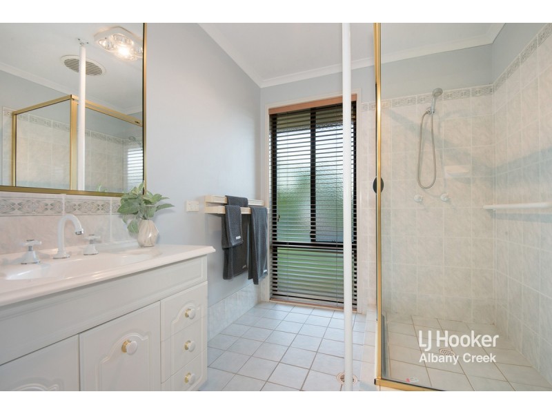 5 Cordia Court, Albany Creek QLD 4035