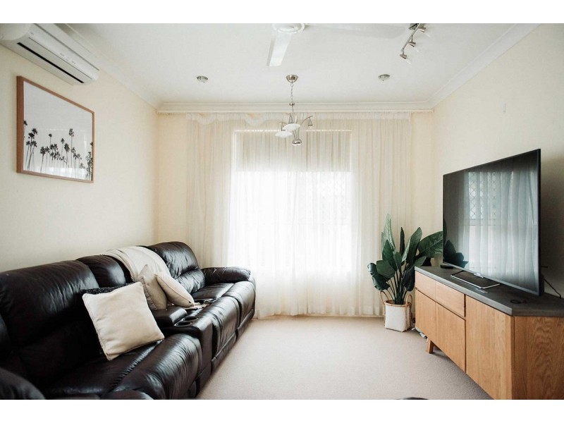 5 Confluence Court, Eatons Hill QLD 4037
