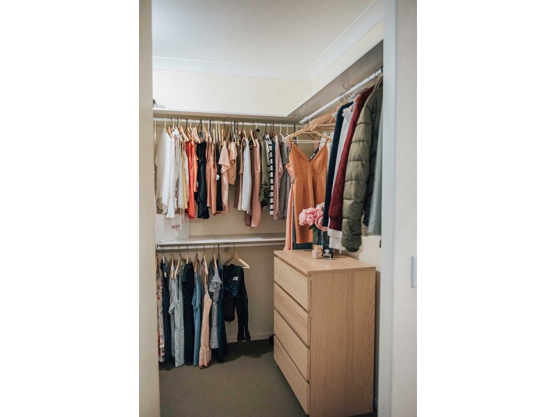 5 Confluence Court, Eatons Hill QLD 4037