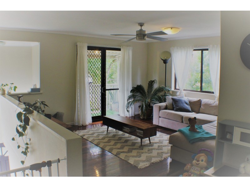 48 Folkstone Avenue, Albany Creek QLD 4035