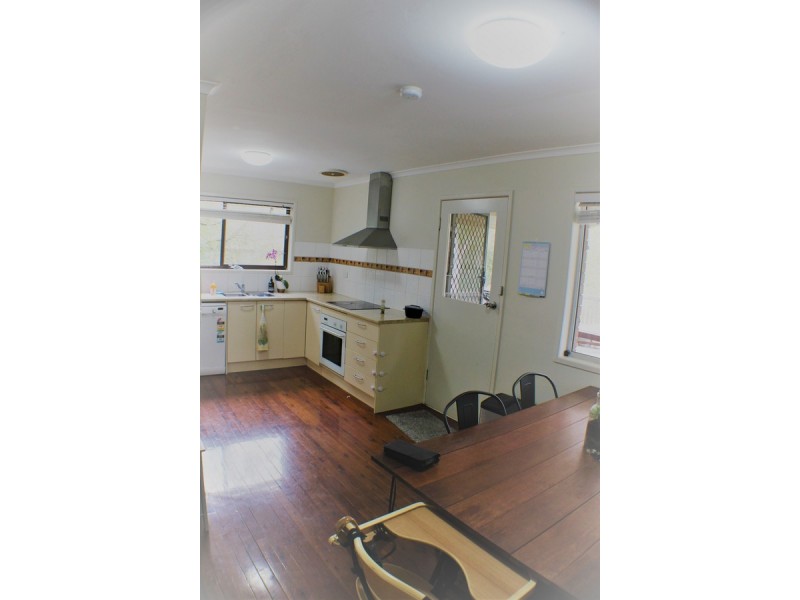 48 Folkstone Avenue, Albany Creek QLD 4035