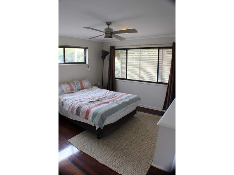 48 Folkstone Avenue, Albany Creek QLD 4035