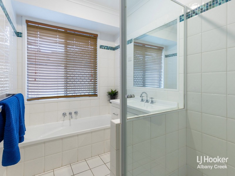 21 Tanager Street, Albany Creek QLD 4035