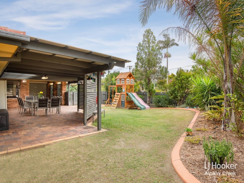 21 Tanager Street, Albany Creek QLD 4035