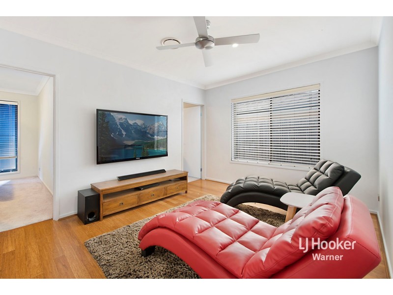 9 Moor Circuit, Warner QLD 4500