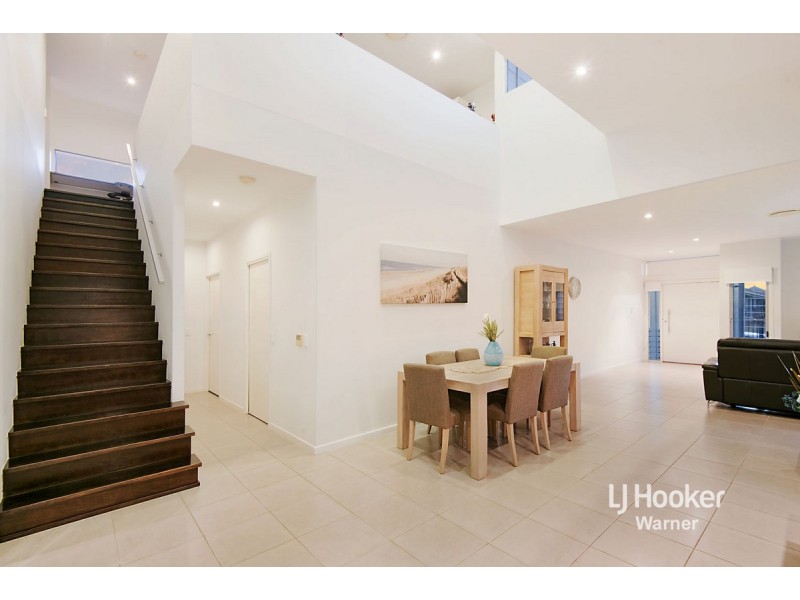 8 Kipfler Lane, Warner QLD 4500