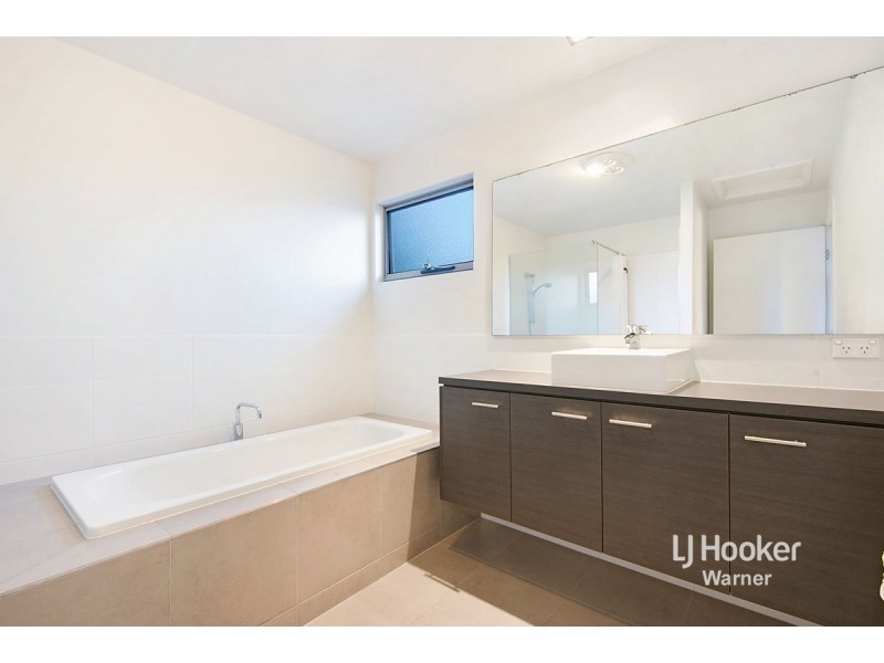 8 Kipfler Lane, Warner QLD 4500