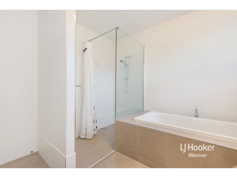 8 Kipfler Lane, Warner QLD 4500