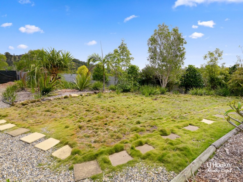 11 Wessling Close, Cashmere QLD 4500