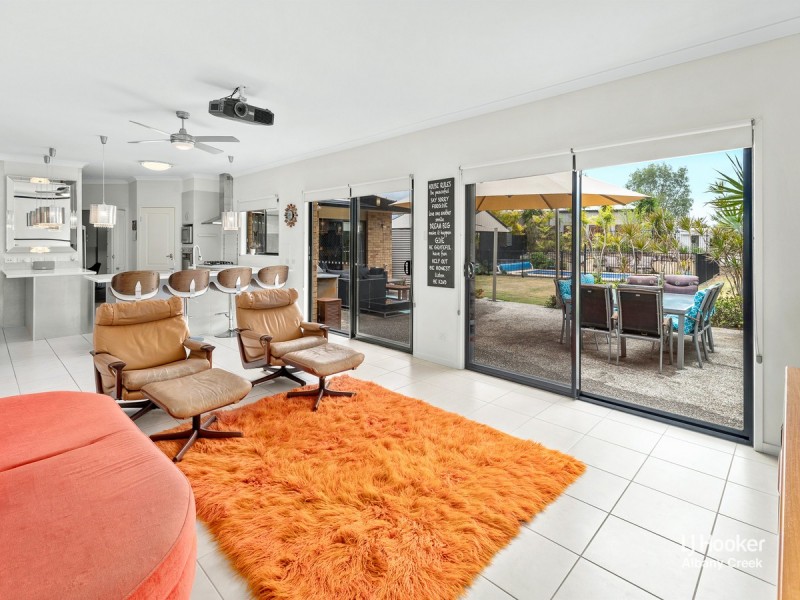 11 Wessling Close, Cashmere QLD 4500