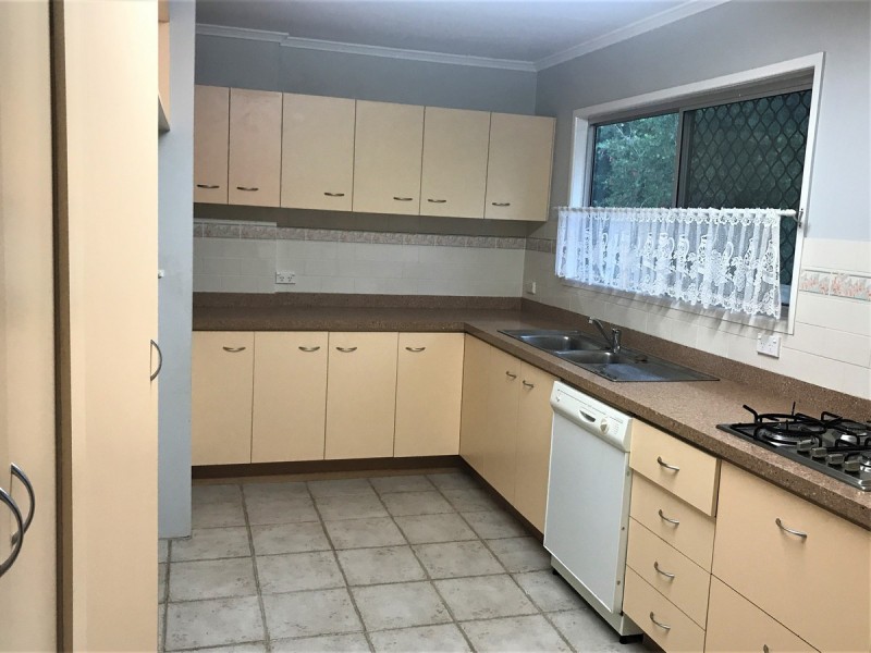 4 Coles Street, Arana Hills QLD 4054