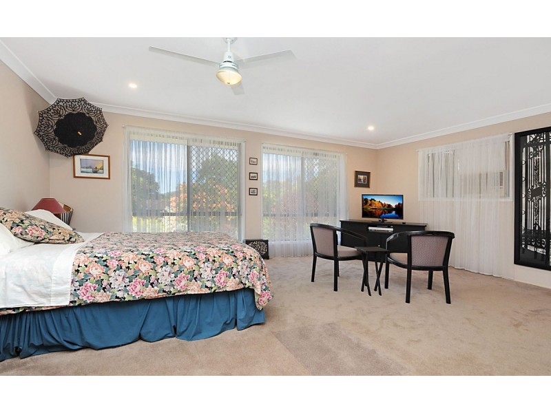 7 Danaus Court, Eatons Hill QLD 4037