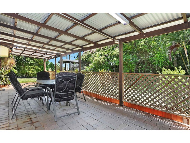 7 Danaus Court, Eatons Hill QLD 4037