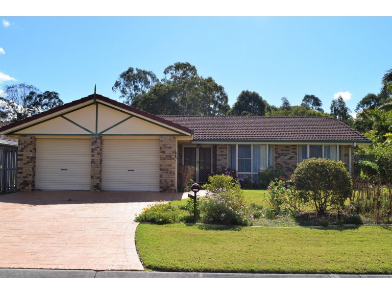 17 Coolabah Crescent, Bridgeman Downs QLD 4035