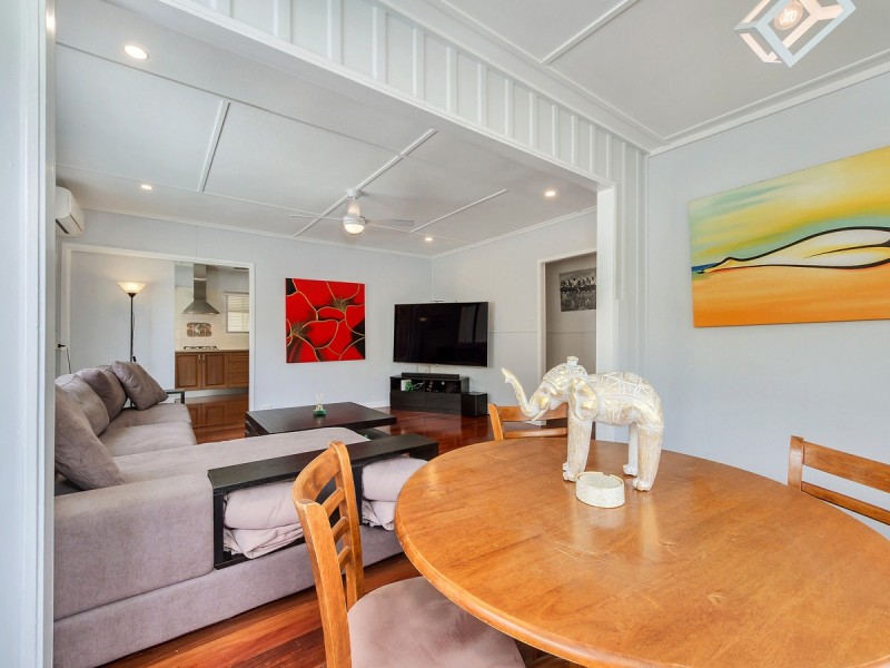 212 Appleby Road, Stafford Heights QLD 4053