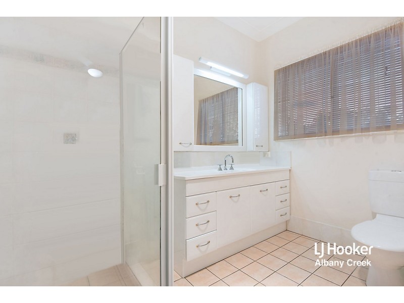 9 Mounteford Place, Albany Creek QLD 4035