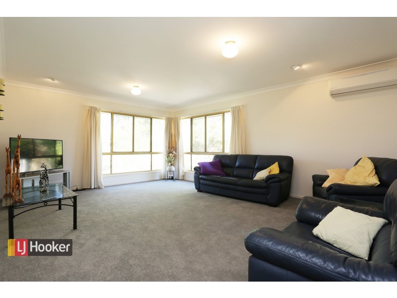 38 Montego Court, Eatons Hill QLD 4037