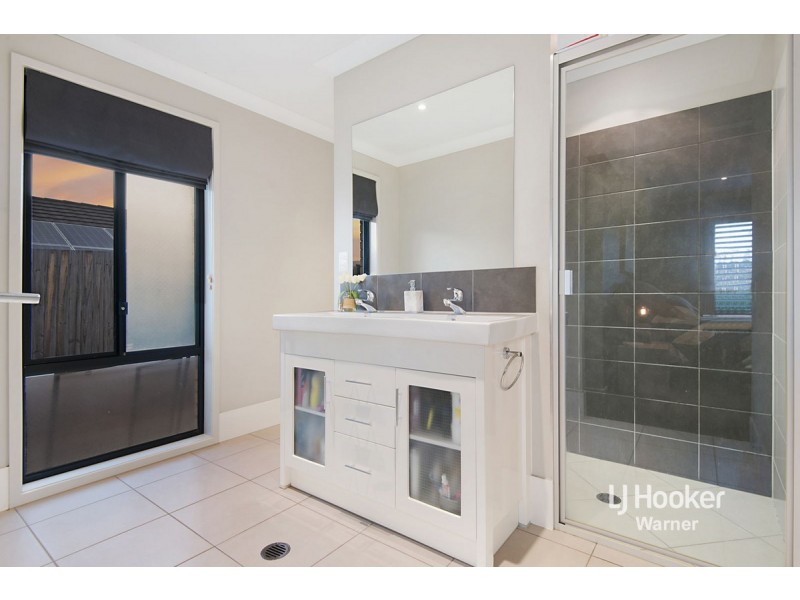 12 Emily Street, Warner QLD 4500