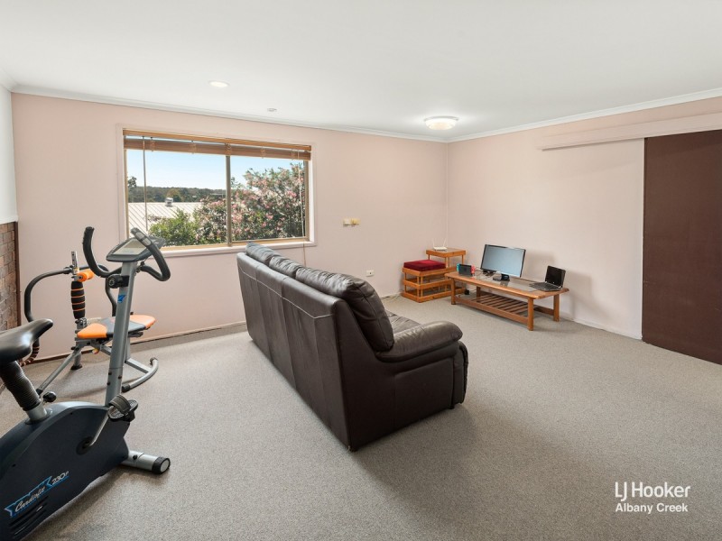 12 Fortuna Court, Eatons Hill QLD 4037