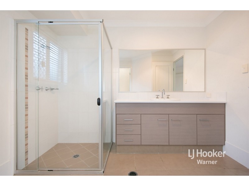 114 Kurrajong Drive, Warner QLD 4500