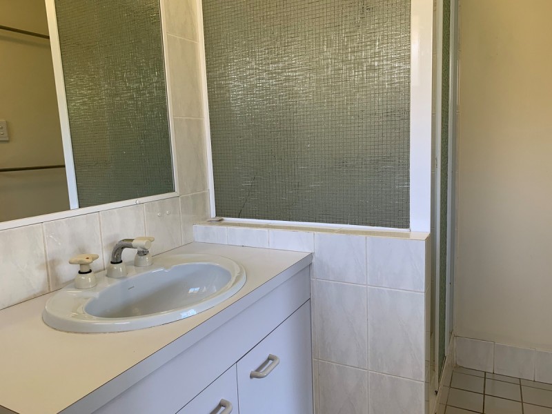 2 Elwood Court, Eatons Hill QLD 4037