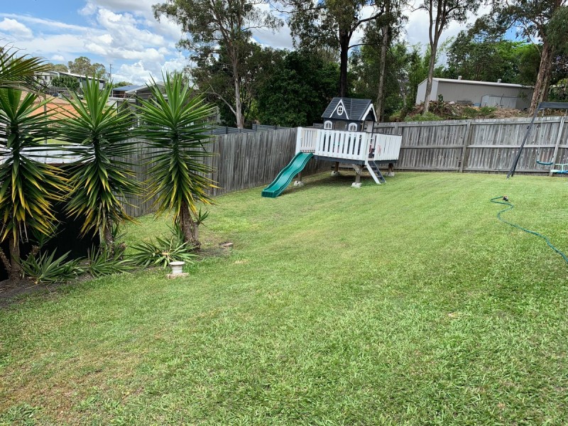 20 Walkers Road, Everton Hills QLD 4053