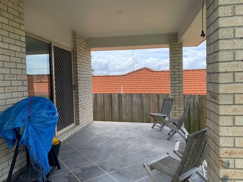 20 Walkers Road, Everton Hills QLD 4053