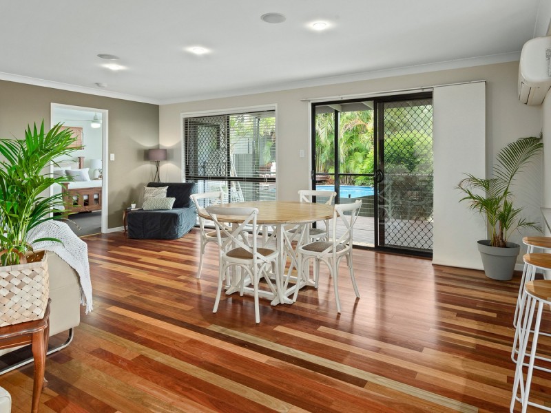 6 Sonora Court, Eatons Hill QLD 4037