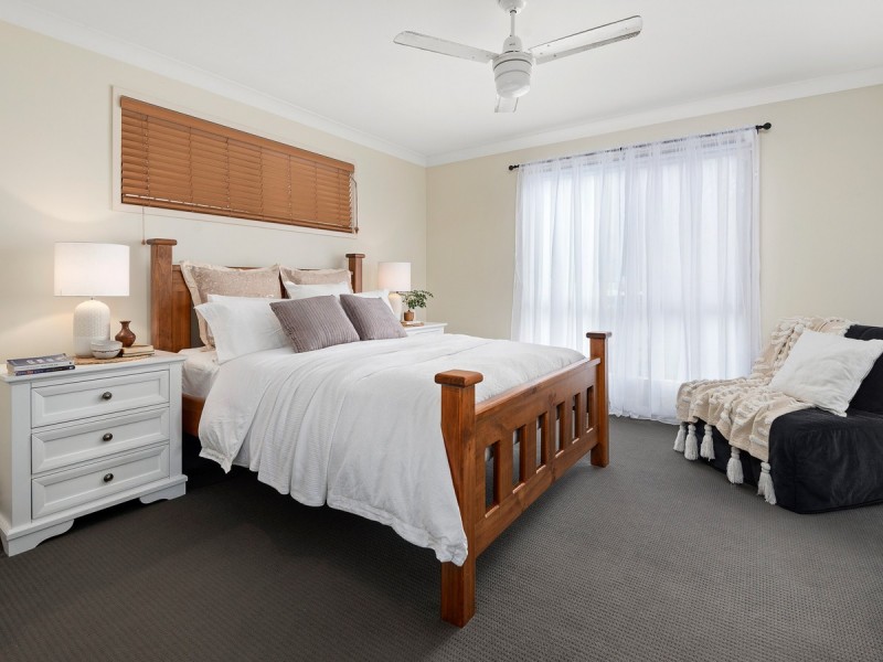 6 Sonora Court, Eatons Hill QLD 4037