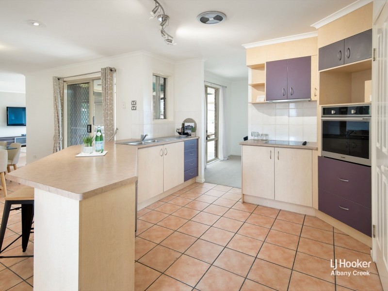 2 Virgo Place, Eatons Hill QLD 4037