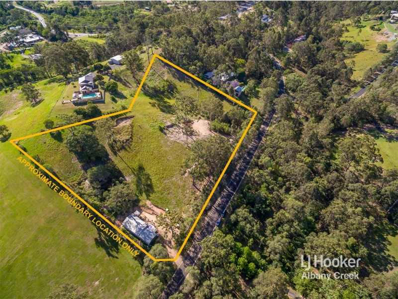 8 Rocheadon Drive, Eatons Hill QLD 4037