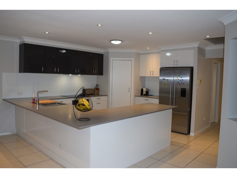 33 Bayberry Crescent, Warner QLD 4500