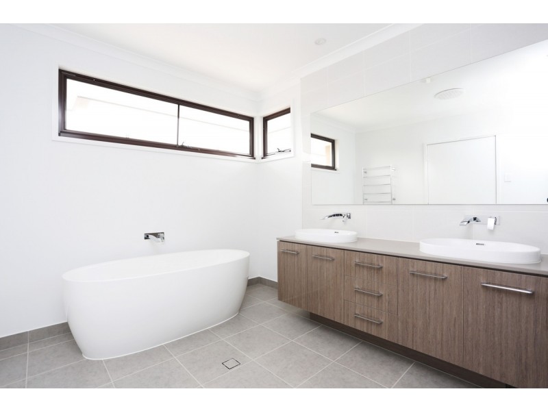 72 Chelsea Crescent, Bridgeman Downs QLD 4035