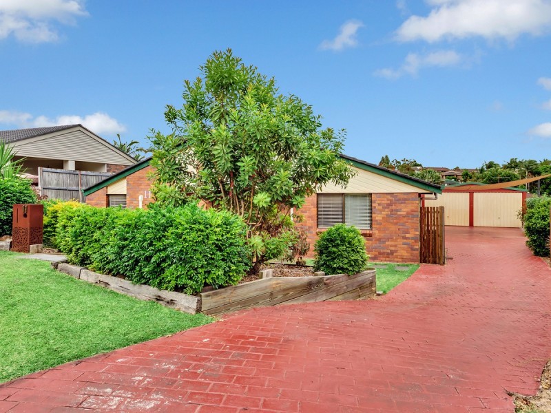 11 Jason Terrace, Eatons Hill QLD 4037