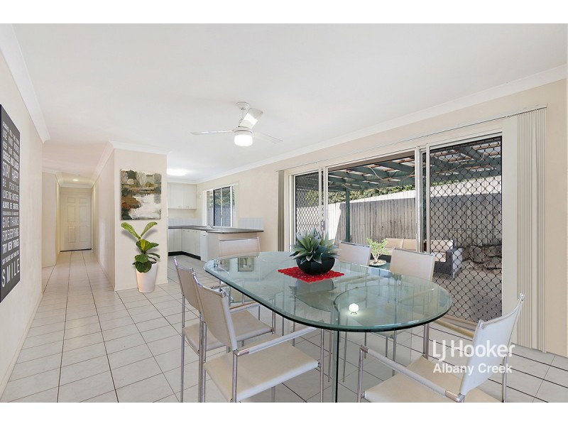 12 Cedar Close, Albany Creek QLD 4035
