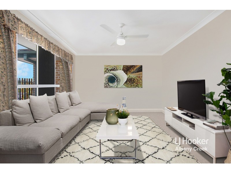 12 Cedar Close, Albany Creek QLD 4035