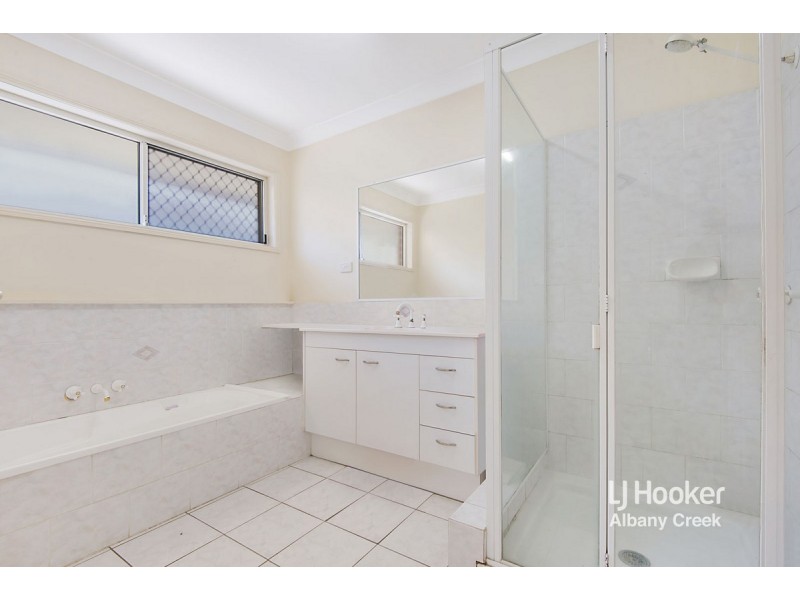 12 Cedar Close, Albany Creek QLD 4035