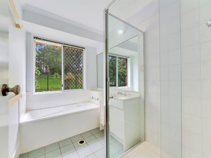 10 Basswood Court, Albany Creek QLD 4035