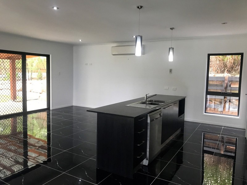 5 Tipuana Court, Cashmere QLD 4500