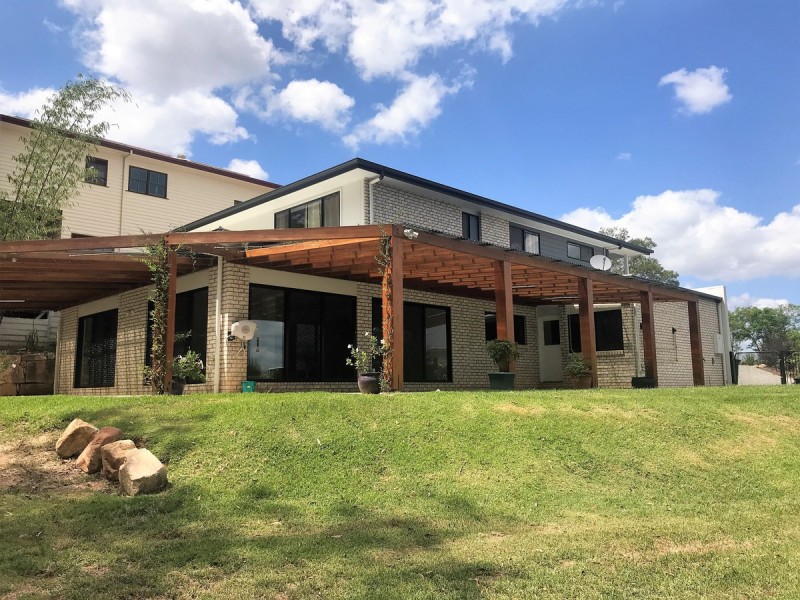 5 Tipuana Court, Cashmere QLD 4500