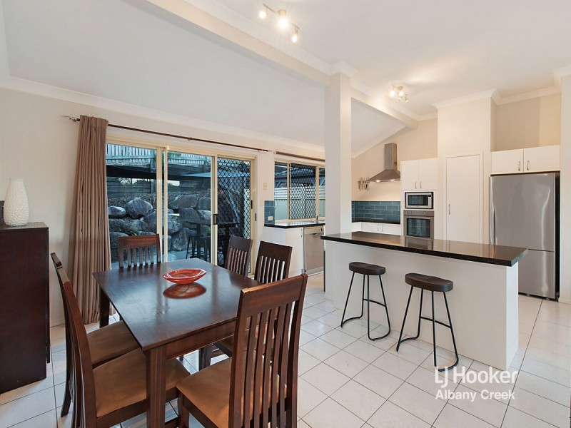 19 Simpson Court, Albany Creek QLD 4035