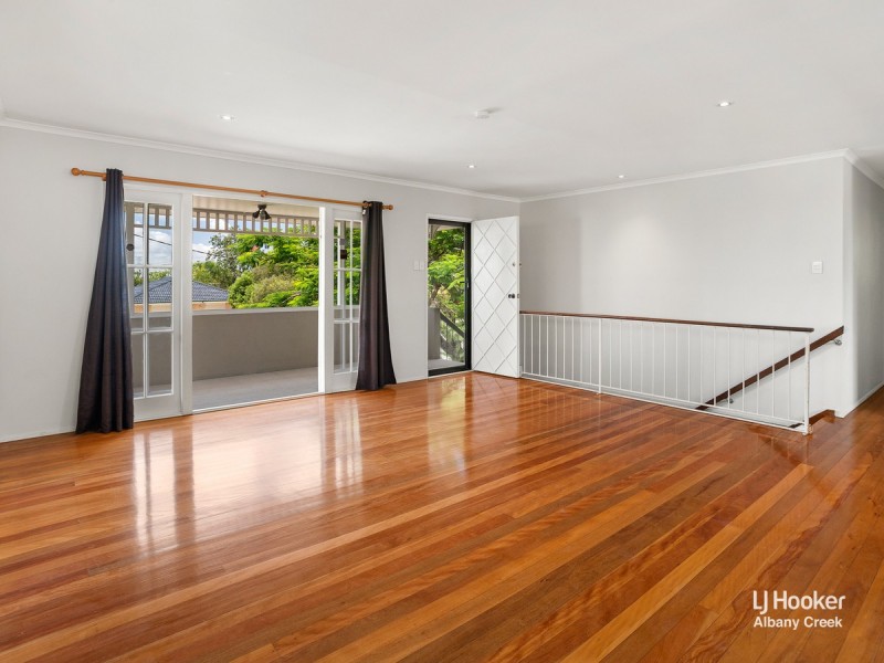 4 Olympus Court, Eatons Hill QLD 4037